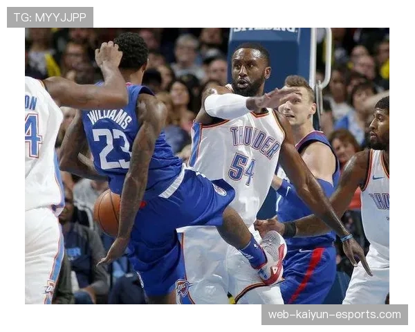 门将开球最新规则拆解：必须踩线吗，违规怎么判罚？