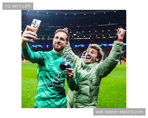 奥布拉克密集防守下连续极限扑救解析